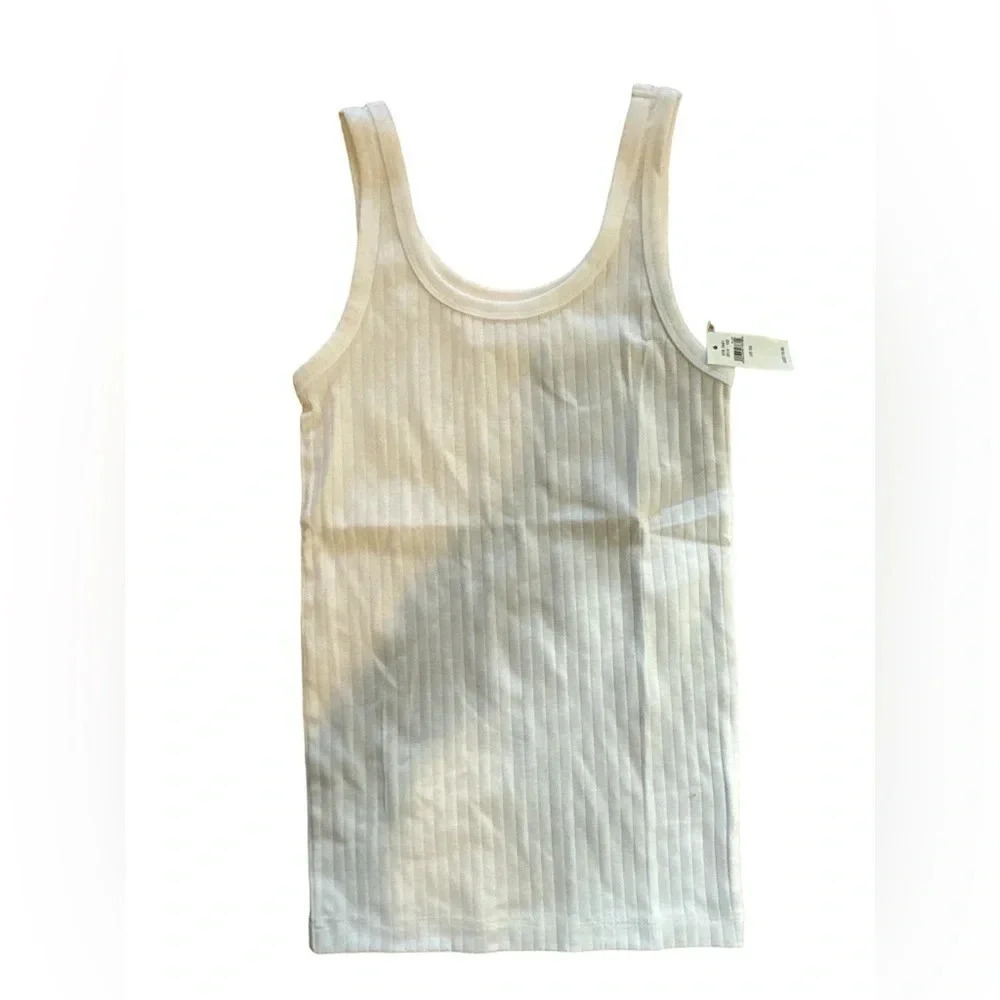 Aerie white ribbed fitted tank NWT